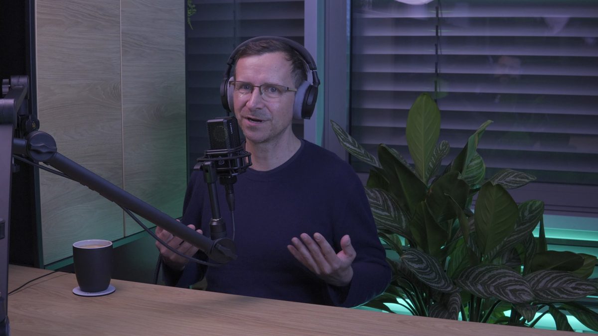 Ronny im Podcast über den Arbeitsplatz der Zukunft